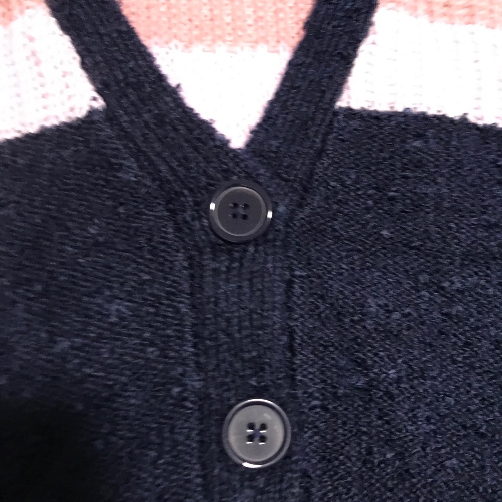 Tunic Buttoned Sweater - Picture 2 of 6